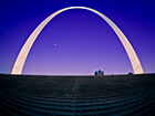 st-louis-gateway-arch-at-night